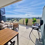 Sr Oasis 325 2 Bdr Penthouse With Sea View 公寓 埃斯特波纳