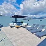 Sr Oasis 325 2 Bdr Penthouse With Sea View 埃斯特波纳