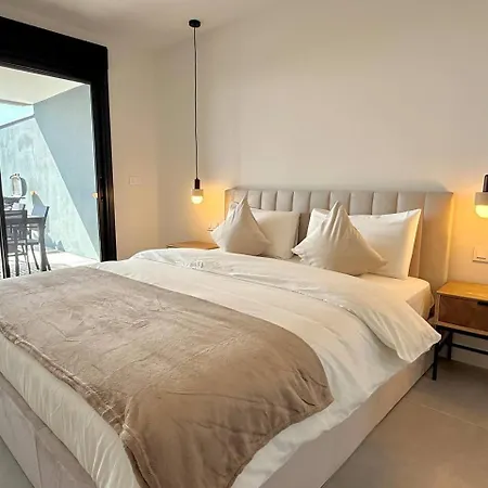 Apartment Sr Oasis 325 2 Bdr Penthouse With Sea View *
