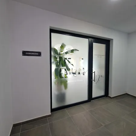 Sr Oasis 325 2 Bdr Penthouse With Sea View Apartment Estepona